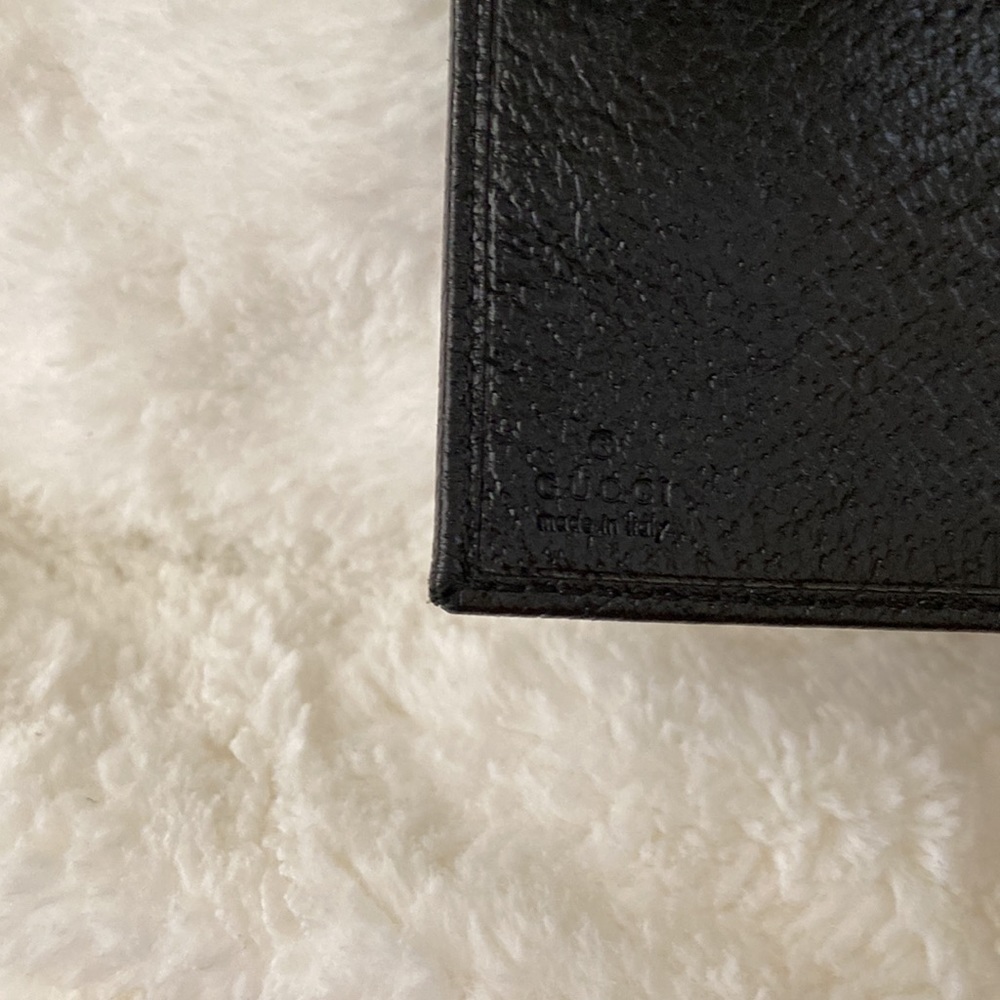 Gucci - Picture 4 of 11